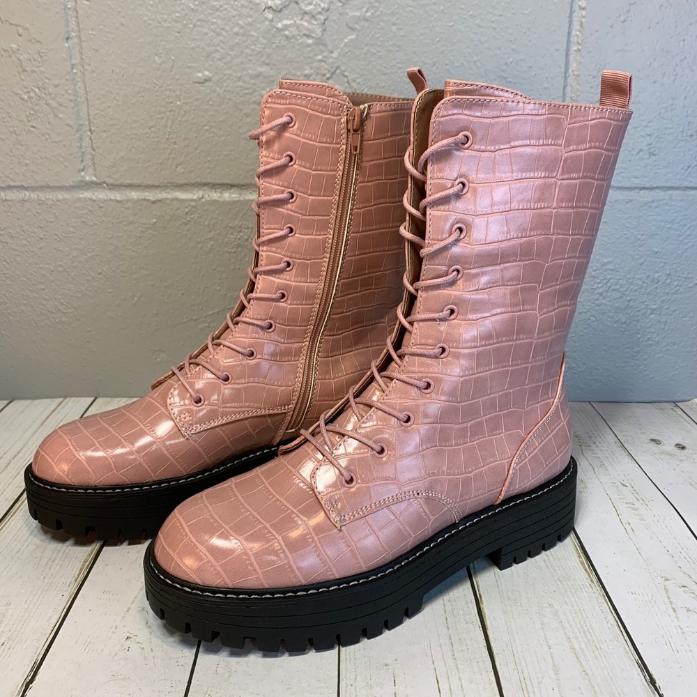 NEW Sugar By Belk Womens Pink Croc Emboss Combat Boots Size 10 M SGR Limelight - Picture 2 of 8
